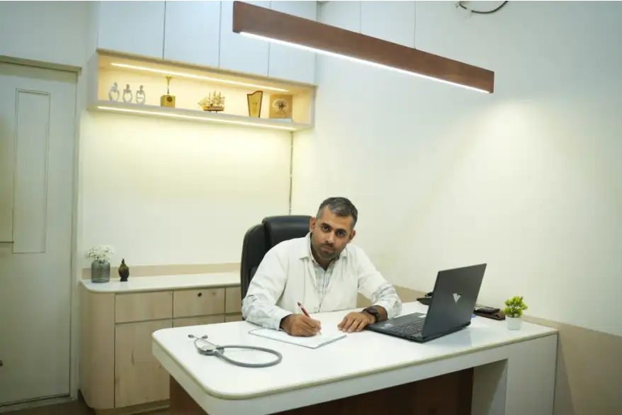 Vaidya Parashar M. Akhani